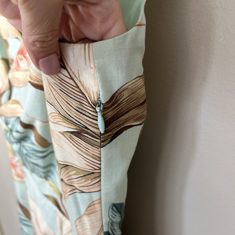 Tommy Bahama Size 4 Dress Silk Sleeveless Faux Wrap Tropical Print Resort V Neck - Picture 6 of 7